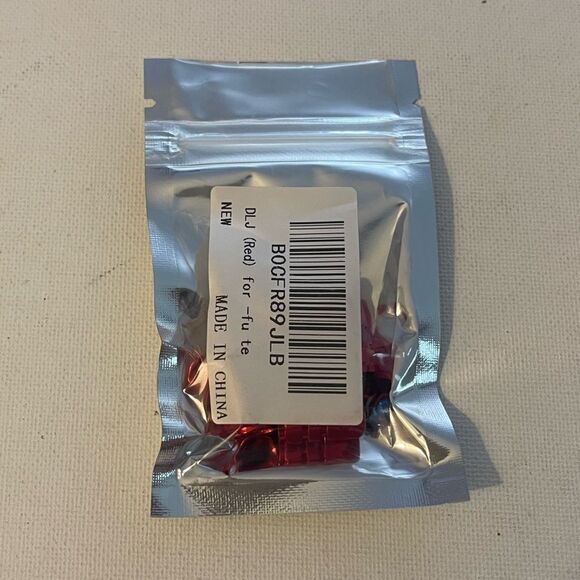 Ford logo valve Stem caps in Red set of 4 NWT - Picture 4 of 4